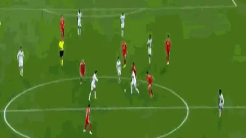 侯煜心碎告别广州队：深情厚谊，不舍之情永存心底。